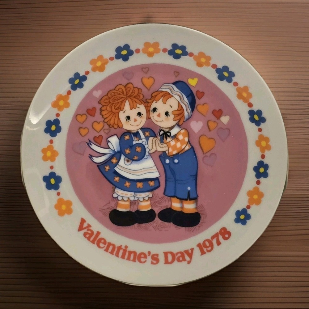 Raggedy Ann & Andy 1978 VALENTINE DAY Plate Limited Edition Schmid 7 5/8" W/BOX